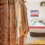 Guestready - Groovy Fanqueiros * Lisboa